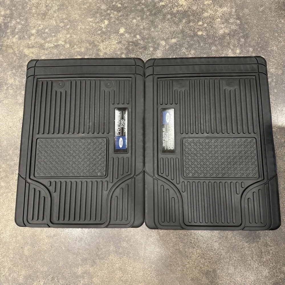 Set of 2 EUC Ford Floor Mats‎